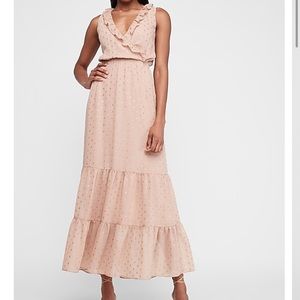 NEW Expess dress size M